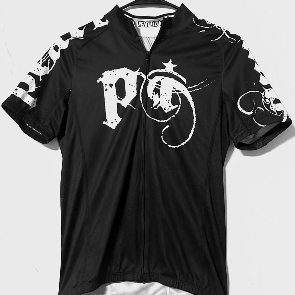 Pearl Izumi | Black Graphic Short Sleeve Tee